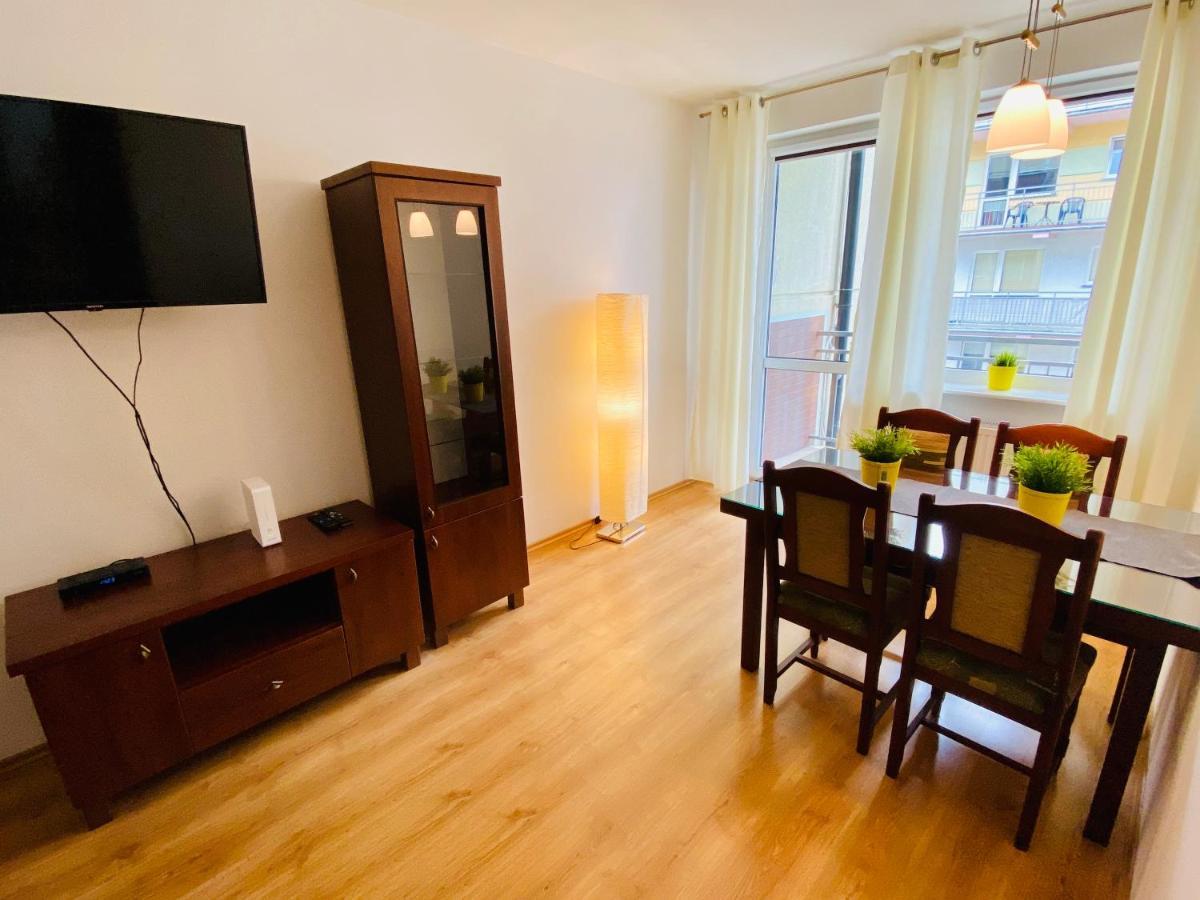 Apartamenty Baltyckie - Baltic Park - Winda, Bezplatny Parking, 100M Od Portu Ustka Room photo